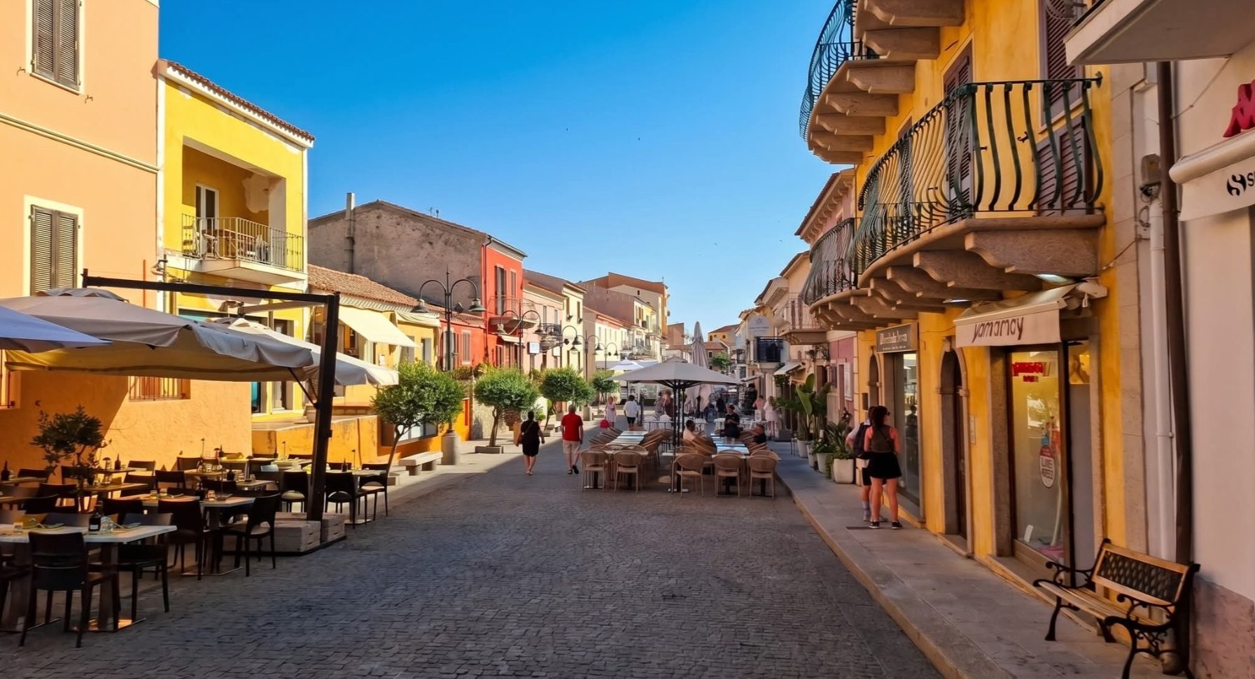 Farebná ulička historického centra